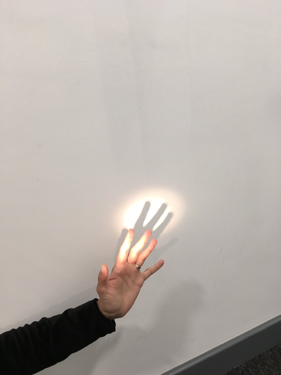 Mrs Vaez tweet media