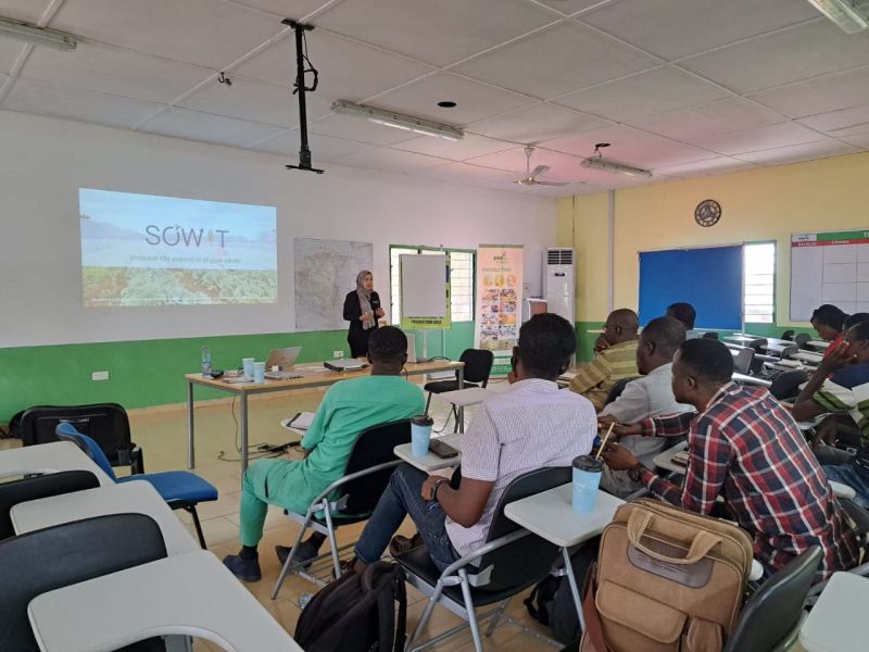 ✅SoYield® has launched in Accra, Ghana alongside our partner HPW.
 
🥭More than 200 farmers representing +1000 hectares will use SoYield to accurately estimate their mango yield.

🤝Thank you Maik Blaser and @COLEACP for their trust!