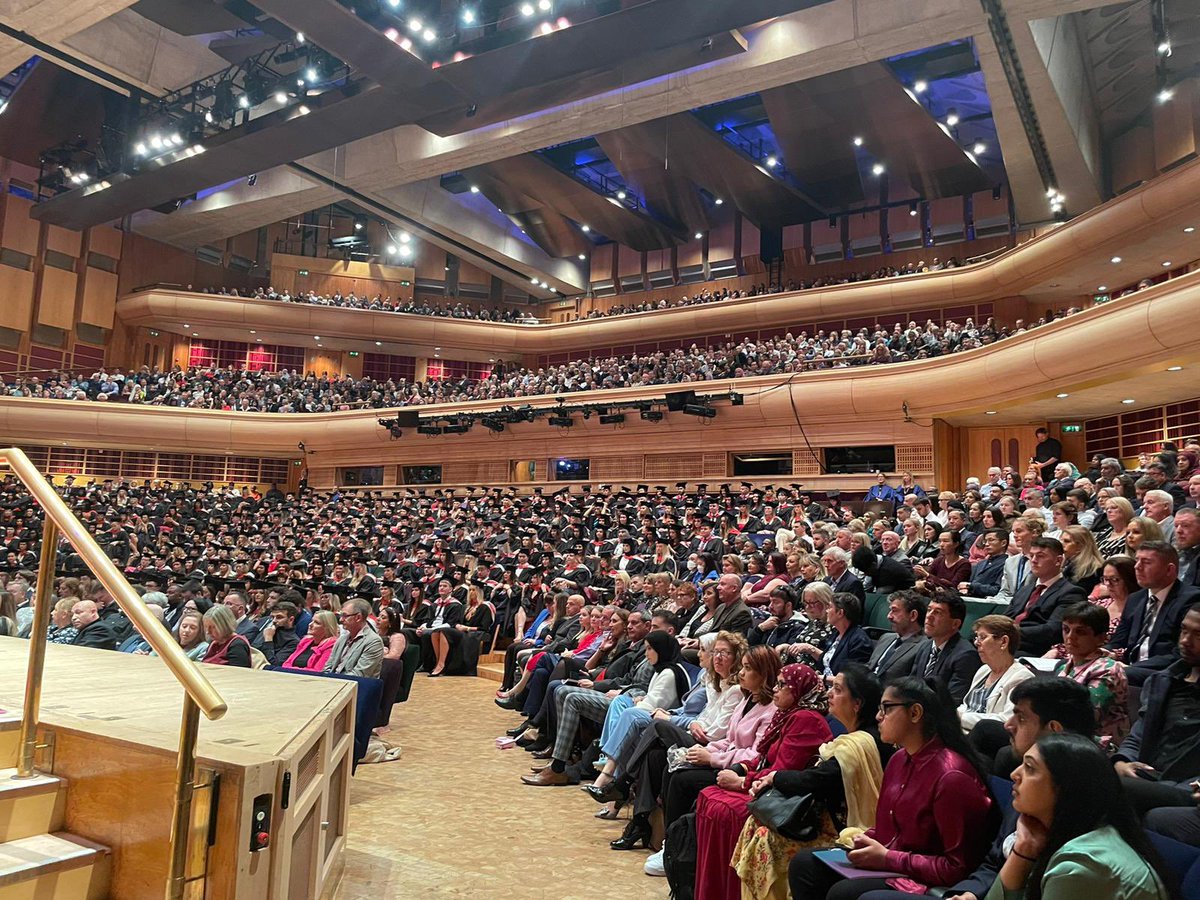 UniversityofLaw's tweet photo. Our last ceremony of the Winter Graduations 2022 is about to begin ππ
Follow this thread for live updates ππ #ulawgrad https://t.co/cC6RSOklWI