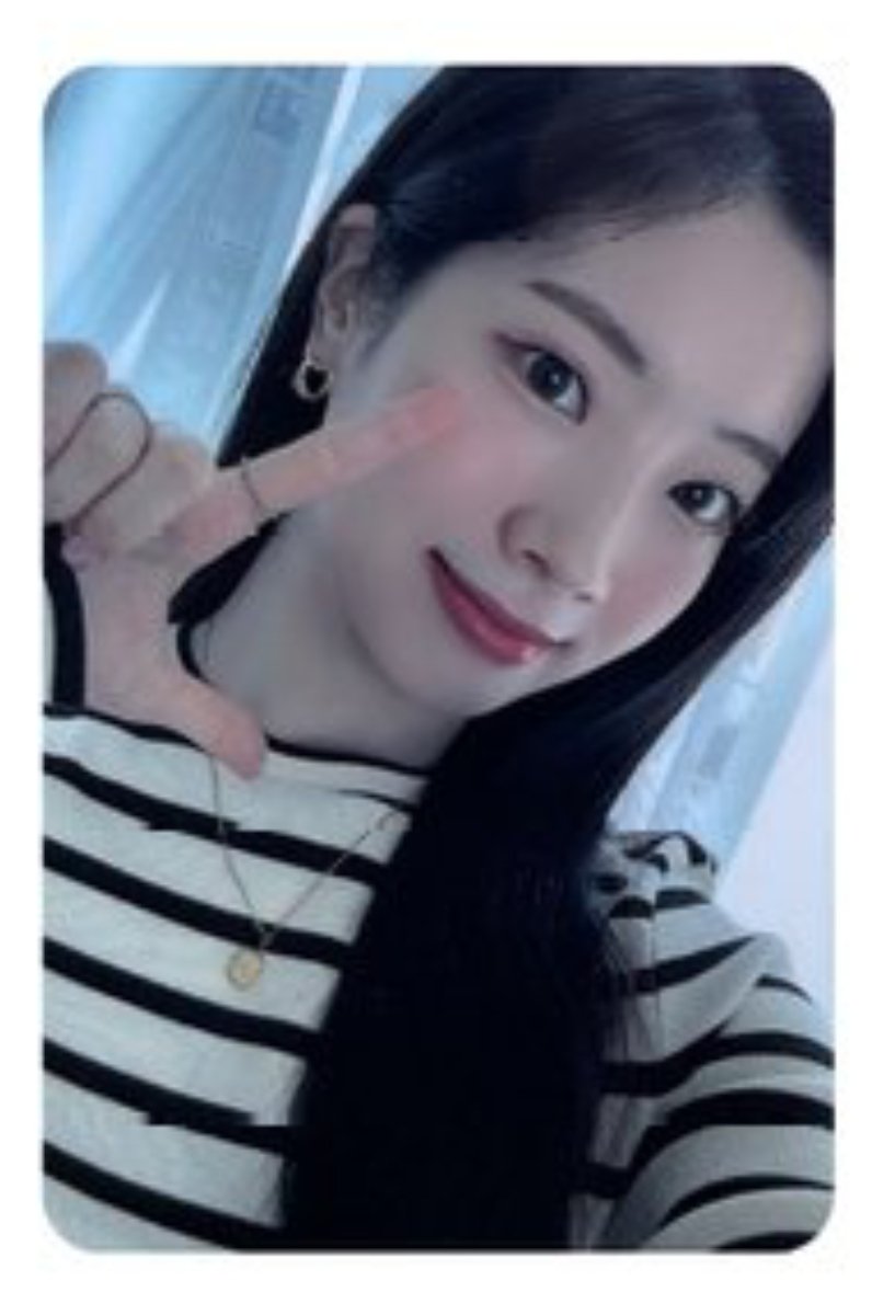 namodaxx's tweet photo. wtb | lfs
- onhand or eta this week
- will take lowest offer

t. twice dahyun together 1&amp;2 luckydraw kiosk https://t.co/CrEhmI2YCE