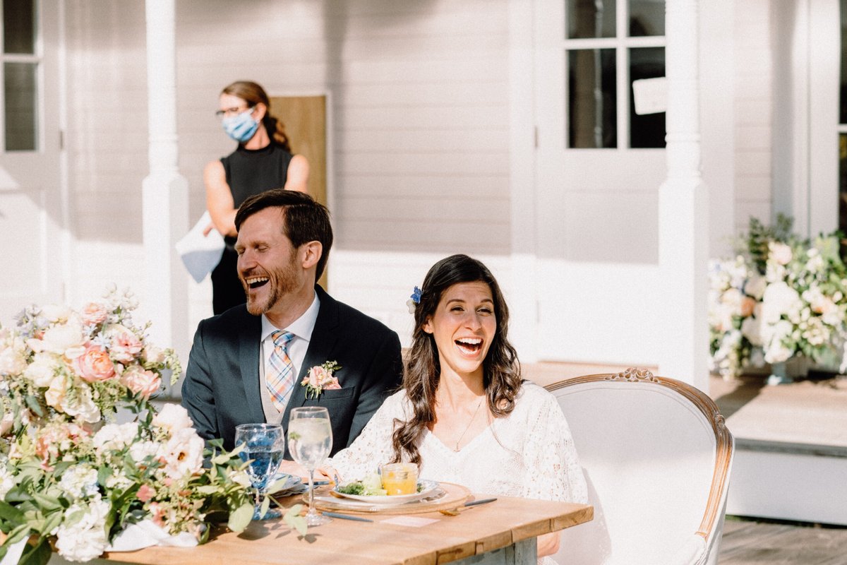CatholicMatch's tweet photo. Both Amber and Brian attended parishes where there weren't very many singles. This led them to try #CatholicMatch and, eventually, meet each other online!
Read their full story: https://t.co/h8VN9enuv4
#OnlineDating #Dating #CatholicTwitter #SingleCatholics https://t.co/Iqhc8XLzni