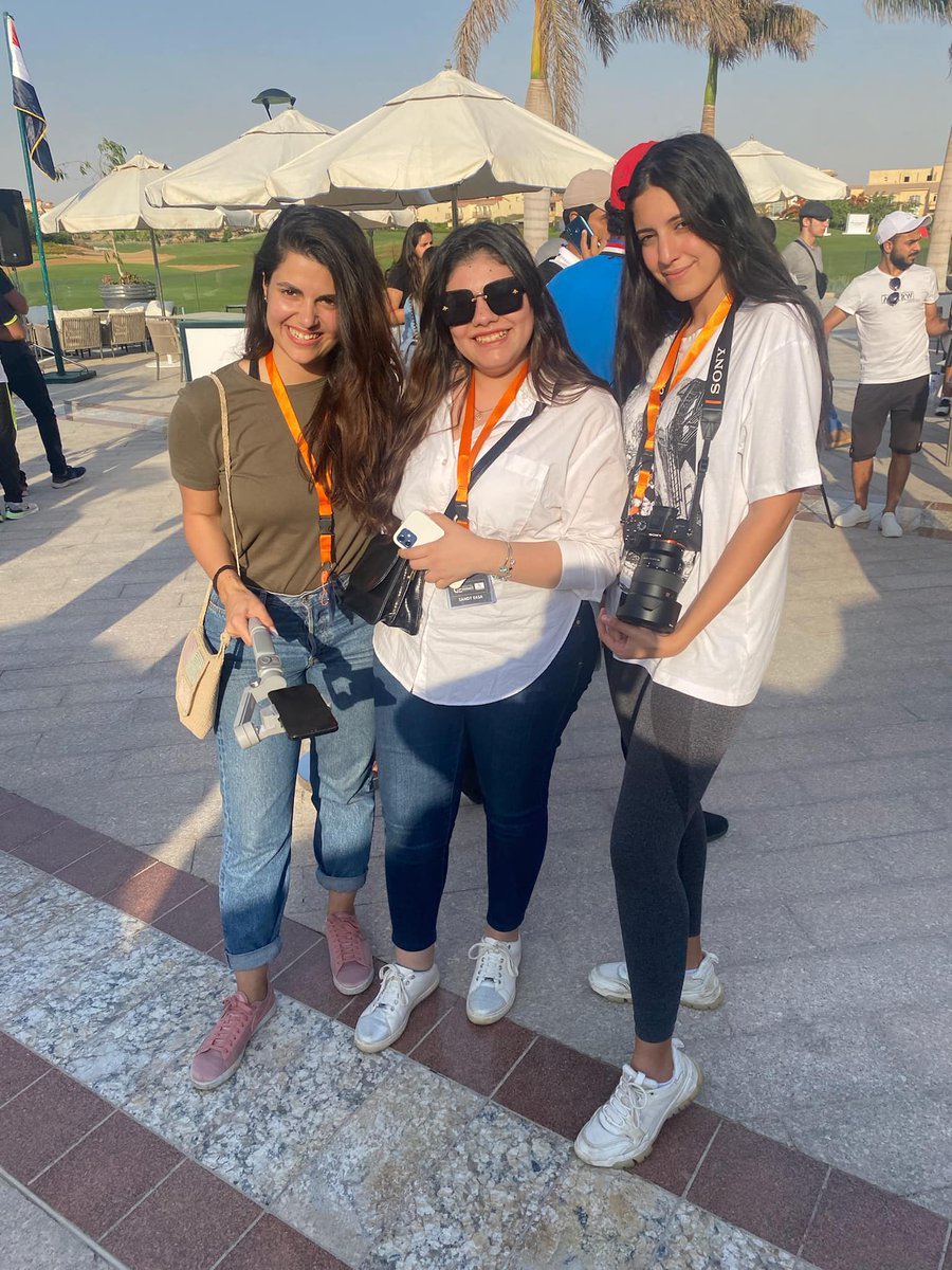 essenceadverts's tweet photo. Reminiscing about the Golf National Leauge Finals. The day was so long and exhausting yet we had all the fun in the world meeting up with the best Egyptian &amp; international golfers⛳️🏑
Some of our team are low key trying to learn golf now, GOOD LUCK😆 https://t.co/7KCEY4VwEI