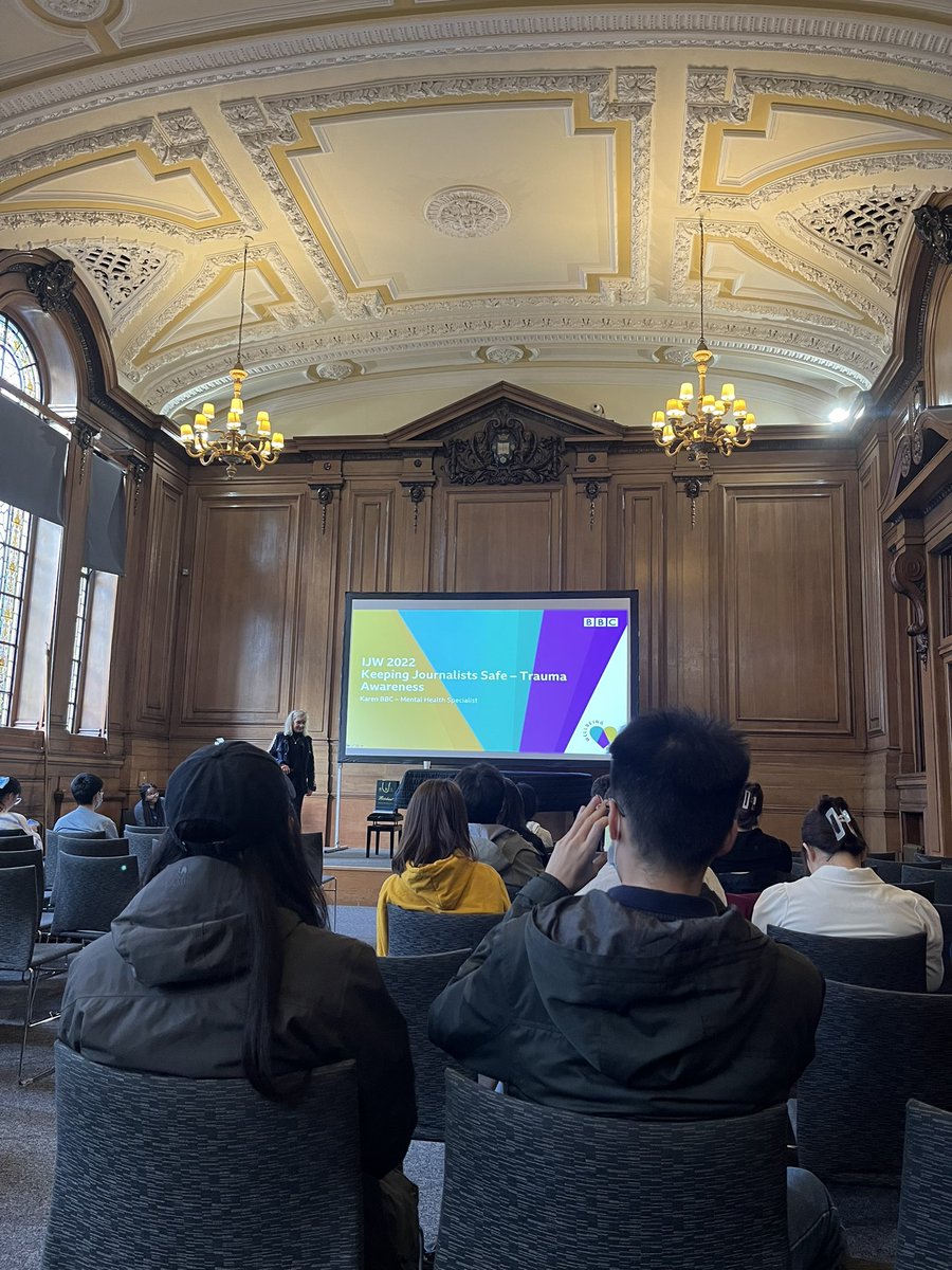sofiaalii03's tweet photo. It’s afternoon 2 of #ijw2022 @sheffielduni and we are joined by Karen Peek who is a mental health specialist at the @BBC . Karen is sharing with us how to keep journalists safe. @sheffjournalism https://t.co/lhEjQ2b8th