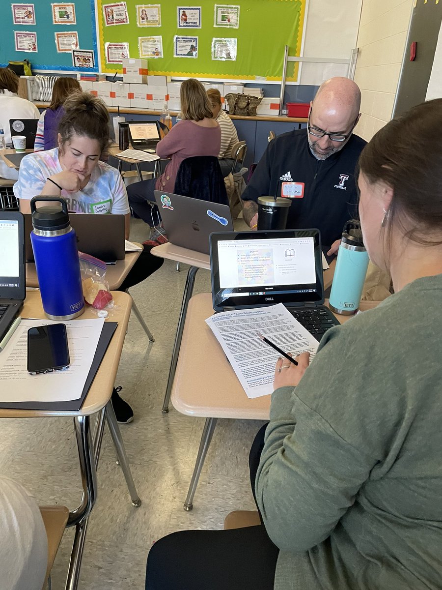 TKaneEdu's tweet photo. A great day of learning @TorrSchools #makingthinkingvisible #accountabletalk https://t.co/S0ODK2Oxkk