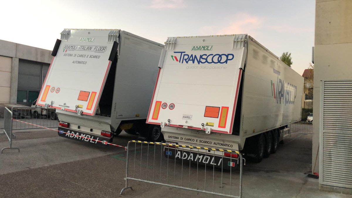 youadamoli's tweet photo. @Ecomondo #ecomondo #adamoli #nonsolosemirimorchi #madeinitaly https://t.co/a7bcmNzjUv