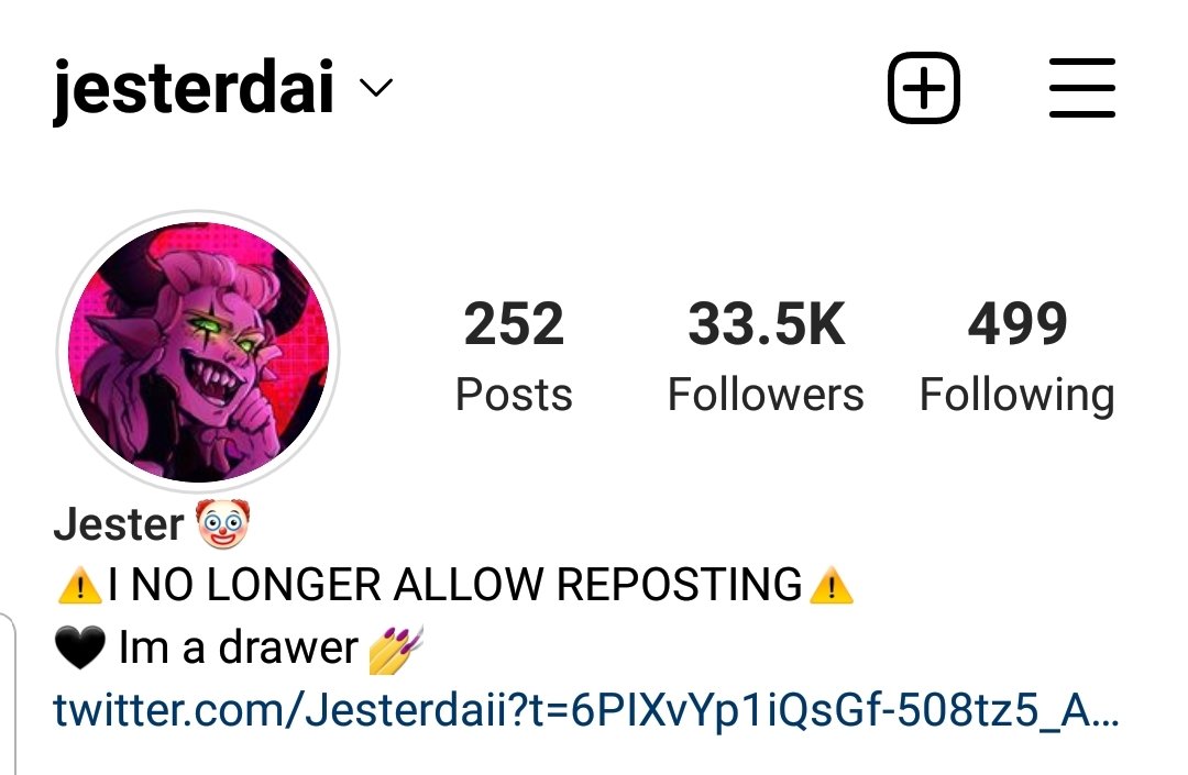 Since elongated muskrat is driving this platform into a wall may i interest yall in my insta 💃💅 I post there wayy often, so feel free to check it out 🤟