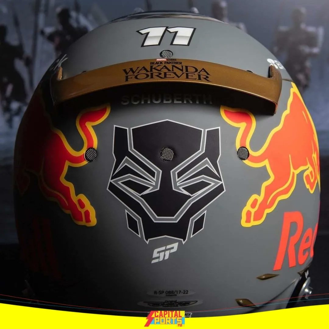 CapitalSportsFm's tweet photo. ¡YIBAMBE!

🤩 Espectacular el casco que usará Checo Pérez 🇲🇽 el siguiente fin de semana en el premio de Brasil 🇧🇷 inspirado en la nueva película de Black Panther: Wakanda Forever. 

#BrazilGP #wakandaforever #ChecoPérez #F1 #México #CapitalSportsFM #NotiGAPE https://t.co/YrVYEN8dEU