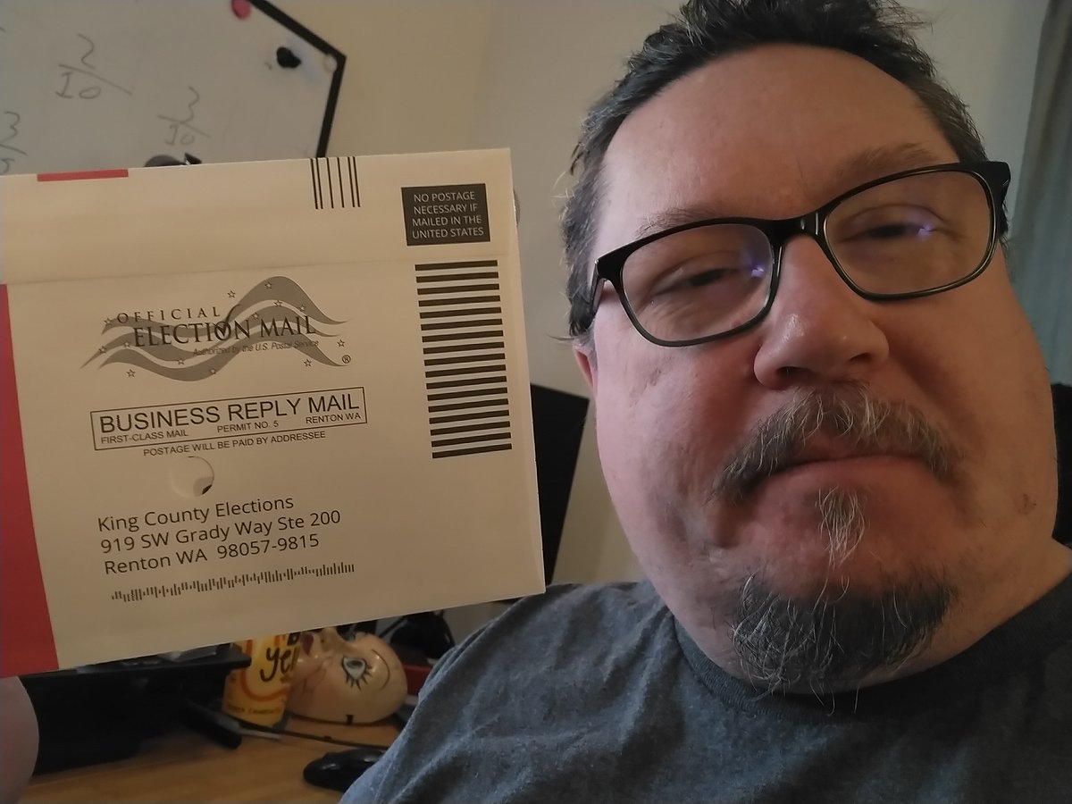 dalehirt's tweet photo. Time to vote! #votingselfie #kcelections @kcelections https://t.co/kWQMVMkJz5