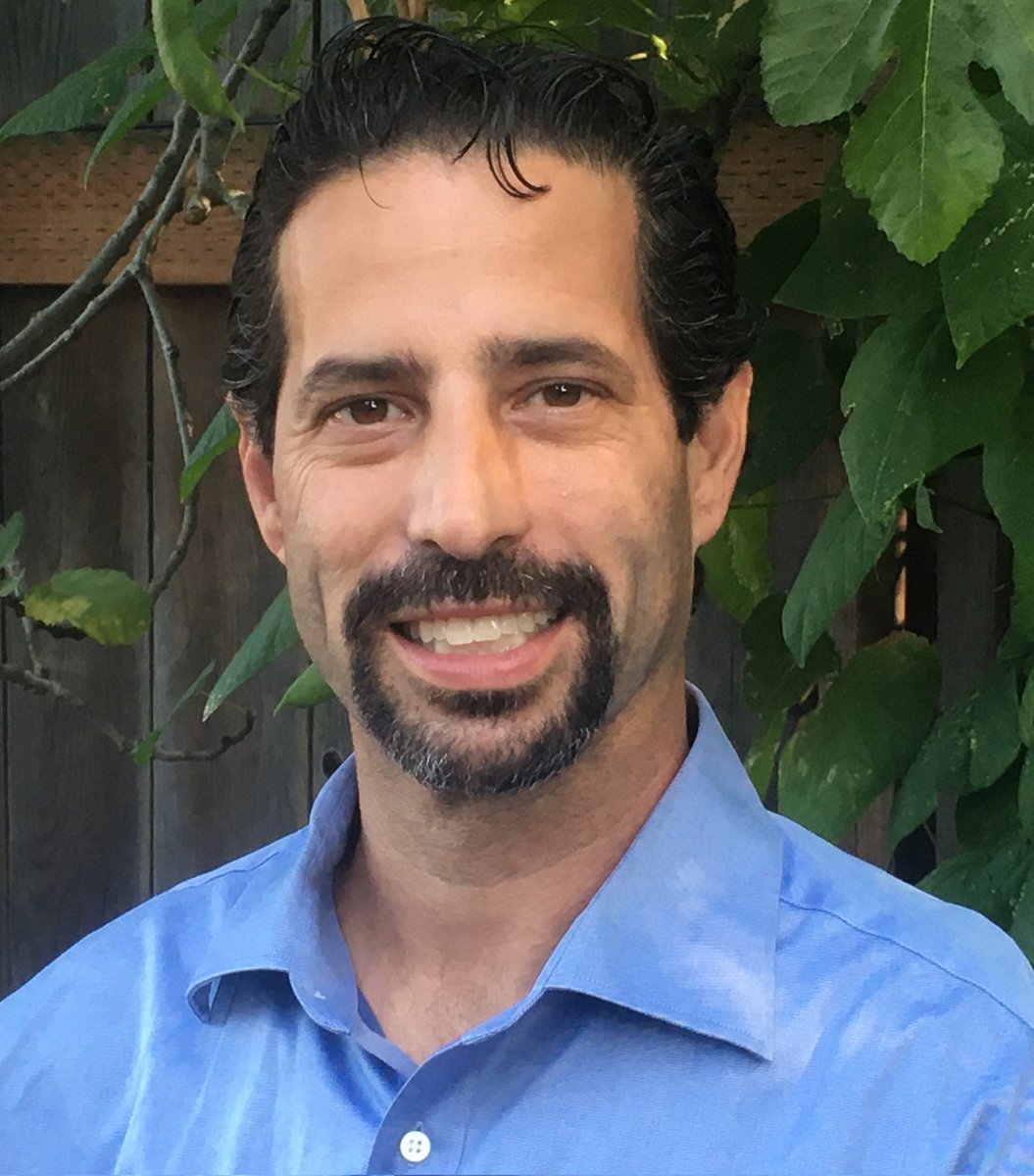 BryanAzevedo1's tweet photo. Today is election day! Don't forget to vote for Bryan Azevedo for Mayor of San Leandro! I'm out there nearly every day working with and listening to our community and taking their concerns back to my work on the council. I will continue to do the... https://t.co/Tv9k85rAO6