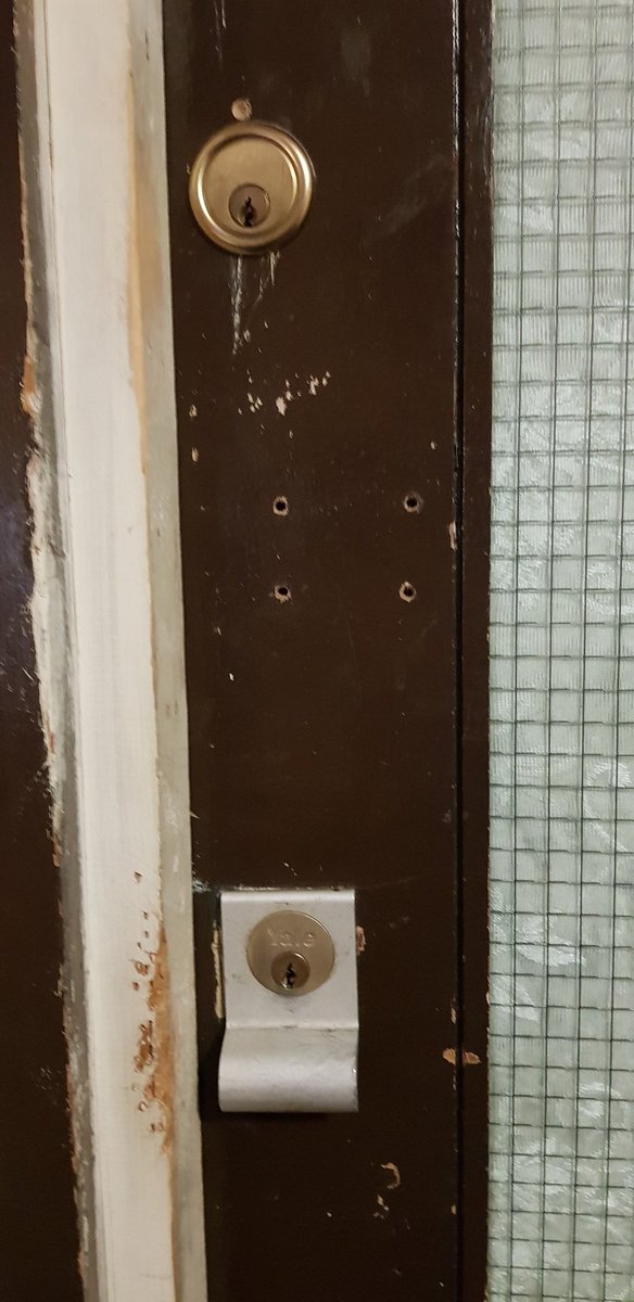 Champion Lady Locksmith tweet media