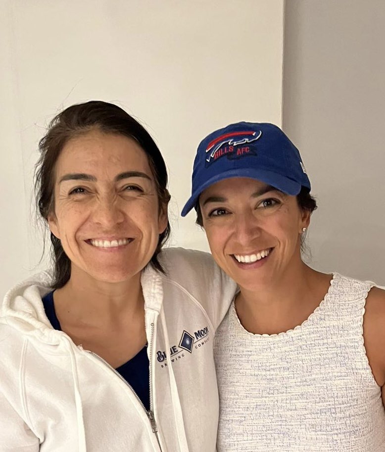 Thanks <a href="/danielricciardo/">Daniel Ricciardo</a> !! What a legend!