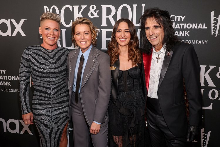 Alice Cooper tweet media