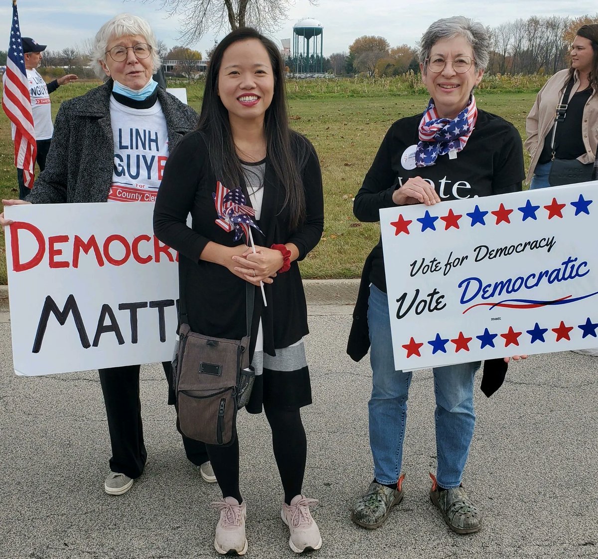 Do it!
#vote for Linh Nguyen for #dekalbcounty Clerk and Recorder! #ElectionDay #MidtermElections2022 #winwithlinhnguyen #tuesday #November8th
✅Tech-savy
✅knowledgable
✅Competent
✅Ethical
✅Awesome😎
💙🇺🇸🌻