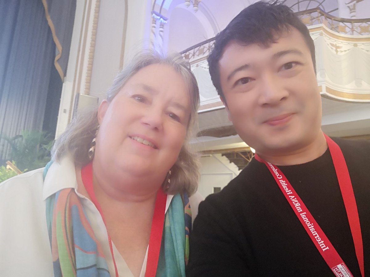 rtothepower4's tweet image. At international mRNA health conference, so glad to see Melissa, who arouse my interest on mRNA during my postdoc training.
