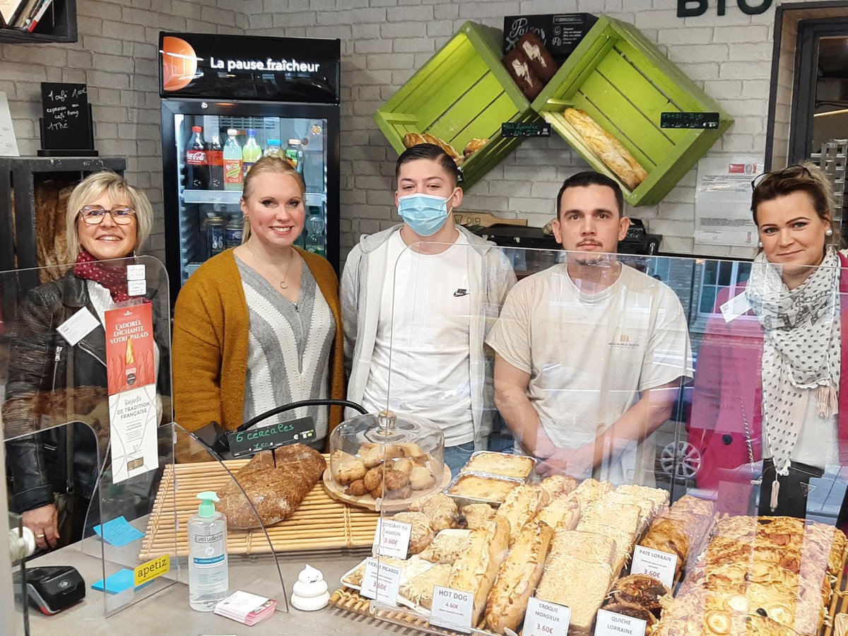 Croissant Françoise tweet media