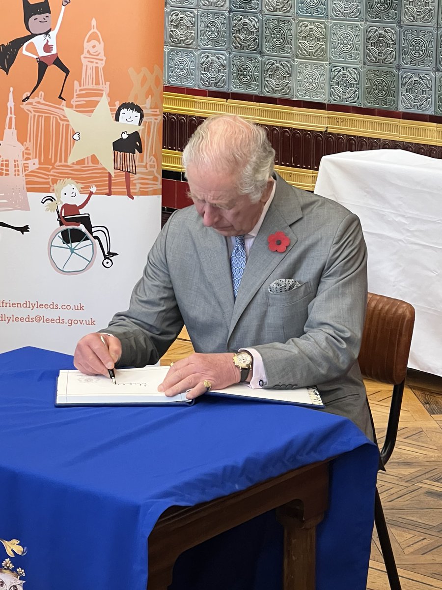 bishopyoungce's tweet photo. King Charles III admired the art work and poetry submissions of our young students as part of @TWR_org #RoyalVisit #LeedsArtGallery #Proud https://t.co/9U1ZEblCKT
