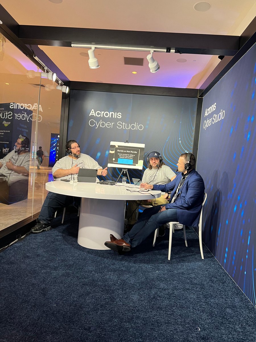 oitvoip's tweet photo. Day 1 of #TheTechBar at the Acronis #CyberFit Summit 2022 = Success β
Catch us live again from the #Acronis Cyber Studio today at 5:20 pm ET for Day 2! π»
#OITVOIP #OITFamily #OIT #TechBar https://t.co/FkaajZU6VW