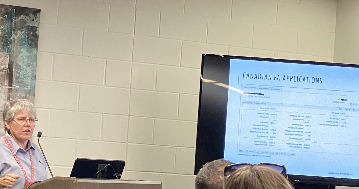 bcombs0003's tweet photo. Laura and Mary Anne explore the myth of PeopleSoft Financial Aid just doesn't work for Canadian Schools, ⁦@heug⁩ #CHEUG22 https://t.co/Vxv54QgnFI