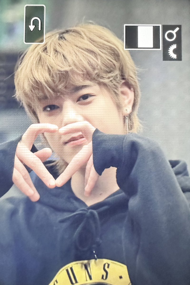 HyubGu's tweet photo. 221109 비키라 

#엔플라잉 #차훈 #Nflyjng #chahun https://t.co/92qWoWcXVb