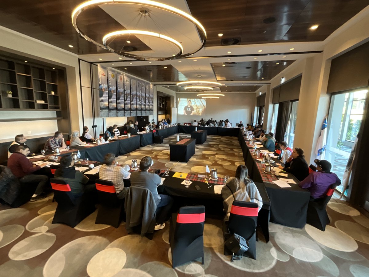 Sommet de la #NationInnue : Élu.e.s des 9 communautés Innues au Québec se réunissent cette semaine au Lac-Beauport dans le cadre d’un Sommet abordant de grands enjeux stratégiques et politiques communs. #PremièresNations #Innues #Autochtones #Autodétermination #polcan #polqc