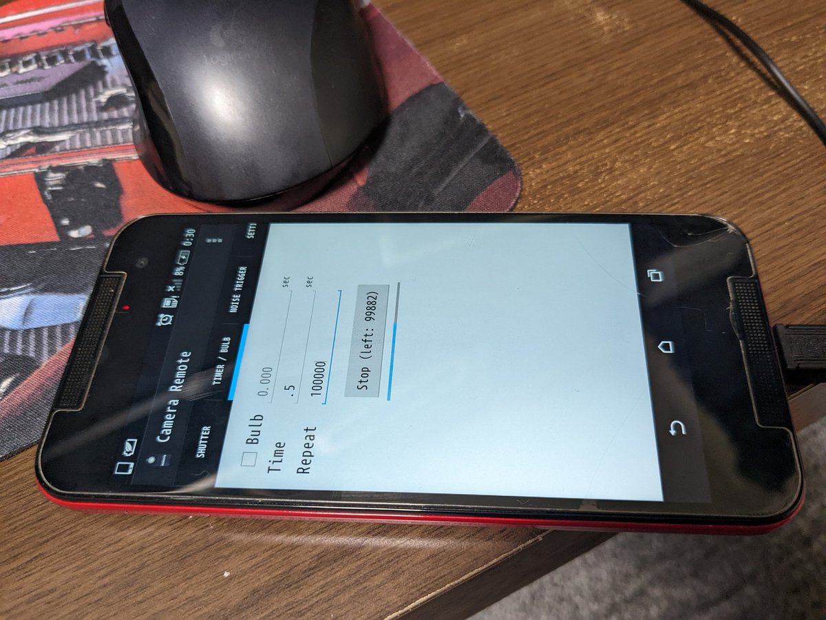 Nc39hk_Hrk_206's tweet photo. auのCDMA3Gサービスが終了して完全に使えなくなった端末だけど、赤外線通信できるからアプリでカメラのリモコンになるから一眼とセットでしまっておこ
#htl23 https://t.co/NCgtCGIYw2