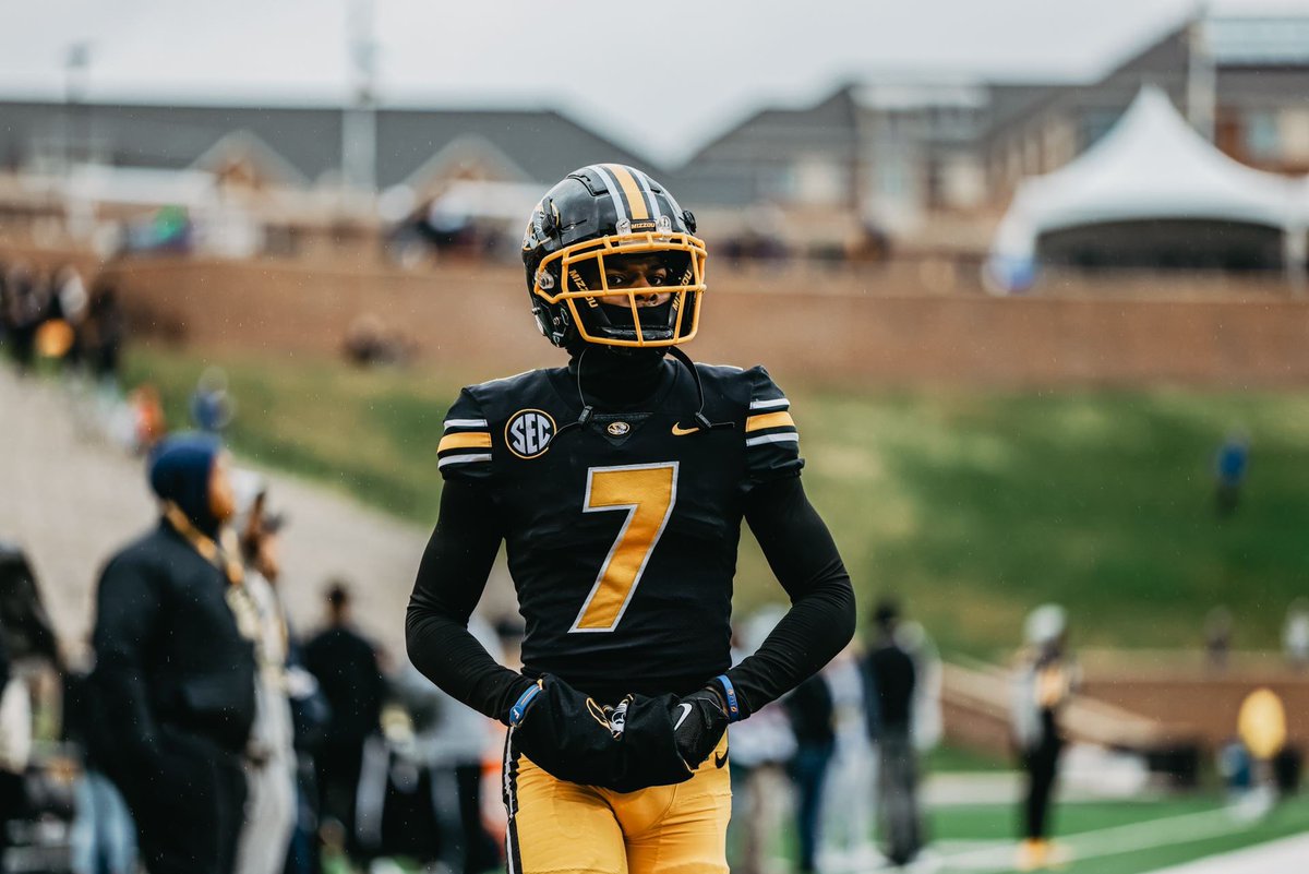 Happy Bday to me 🙏🏾 Blessing from the man above for allowing me to see another 365🤞🏾  20 never looked and felt so good😵‍💫