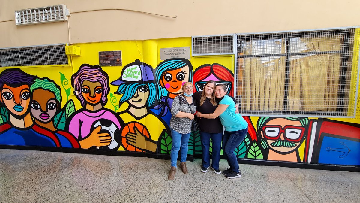 Liceo San Francisco de Quito (Ex Escuela N°18) tweet media