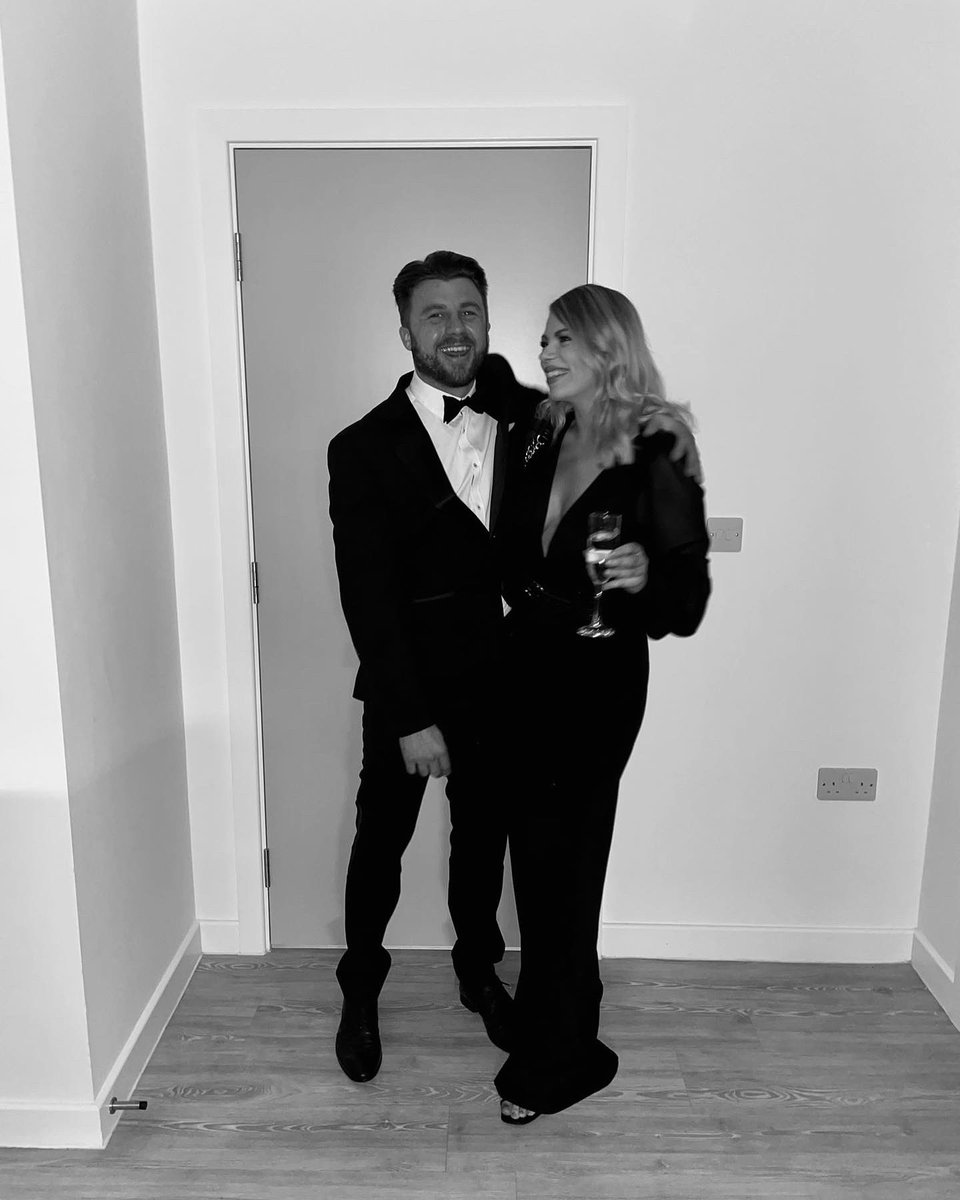 Stephanie Cowan tweet media