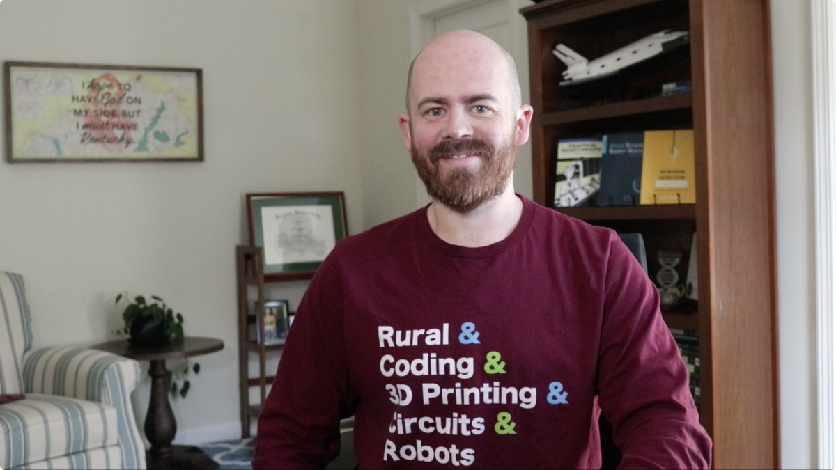 chrissanders88's tweet photo. Today is #NationalSTEMDay. At the Rural Tech Fund, we're focused on providing more technology education opportunities to students who lack that access. 

Our account at @RuralTechFund will be sharing facts about STEM education, access, and careers throughout the day. https://t.co/MjC7nm7Id2