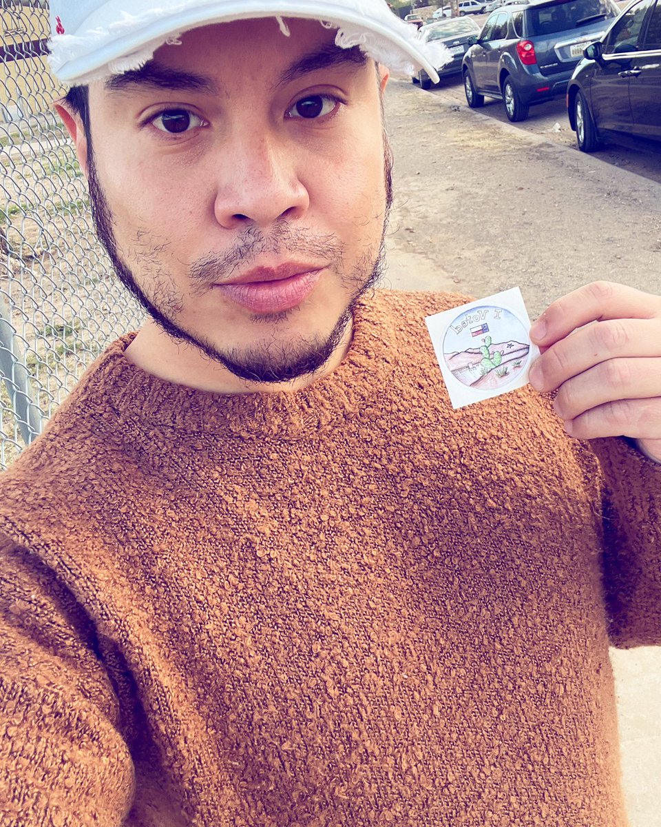 JoseAntoSoto's tweet image. As a Mexican native turned US citizen, my America didn’t reflect the equality and freedom I heard &amp;amp; learned about. Today, I did my part to make that America into a reality by choosing @BetoORourke-a reality for all, not just a select few. 🇺🇸 
#vote #BetoForGovernor #BetoForTexas