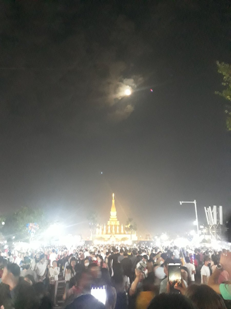her_phat's tweet photo. ໄປກະປານບໍ່ໄປ ບໍ່ຮູ້ຈັກໃຜ່ແຖມໄປຄົນດຽວ https://t.co/RnLyal3WNU