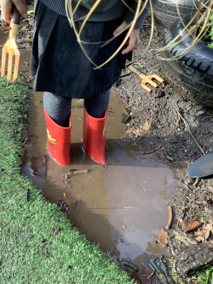 We couldn't pass up the chance of a heavy rain shower to have a brilliant time jumping in some puddles! There was lots of laughter, and some slightly soggy children afterwards but we had a great time #EYFS #experiences #fun @VenturersTrust