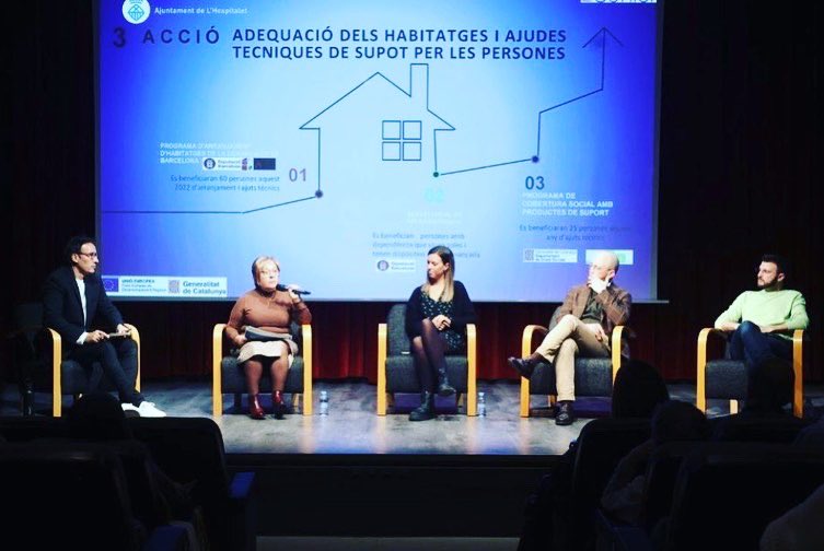 torrebarrinalh's tweet photo. Avui hem tingut el plaer de participar en la presentació del Pla #LHospitalet, Ciutat Amigable amb les persones grans, explicant tots els projectes i accions amb les que hi col•laborem desde #TorreBarrina.
#escletxadigital #personesgrans #eSenior #inclusió #LHospitalet6_0 https://t.co/d6T9hqNhGo