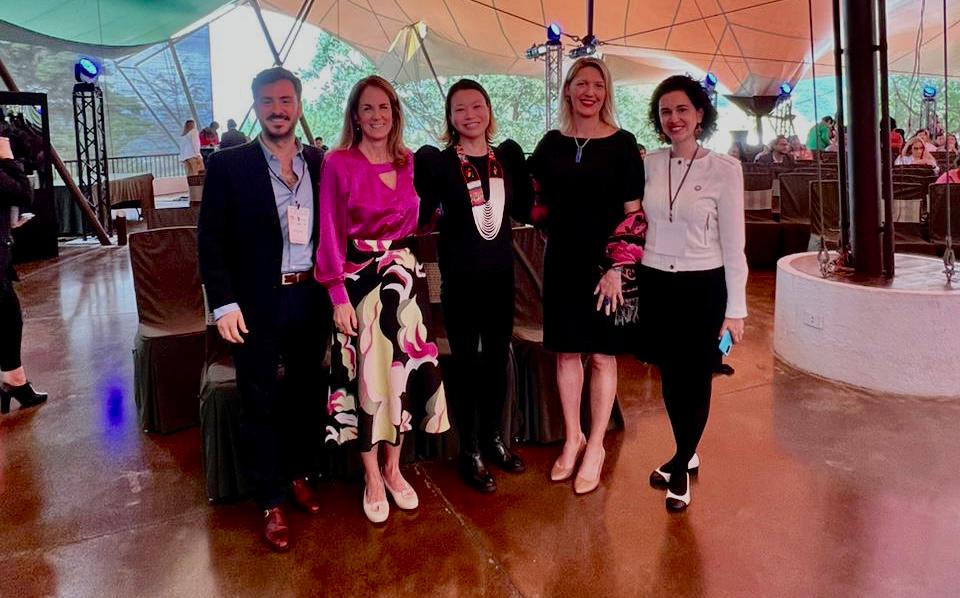 carmen_correaPM's tweet photo. En el marco del #ForoGLILatam2022 anunciamos que desde @promujer seremos parte del programa 2X Women’s Initiative Technical Assistance, un proyecto impulsado por @DFCgov que busca capacitar empresas del ecosistema financiero en enfoque de género. https://t.co/LkzKzm59O9