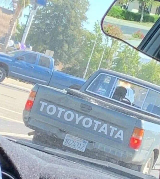 messed up cars tweet media