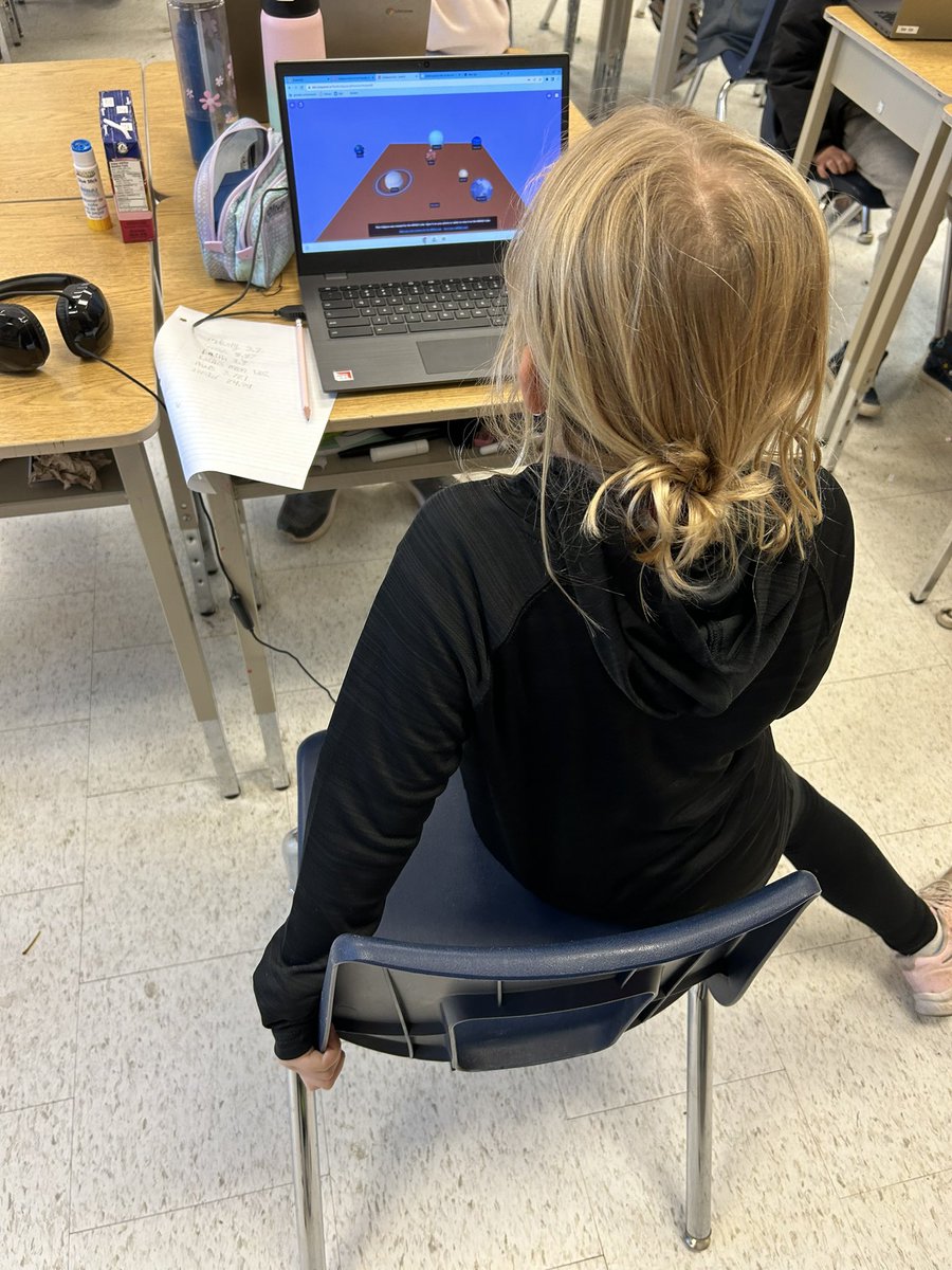 Heather Thomson tweet media