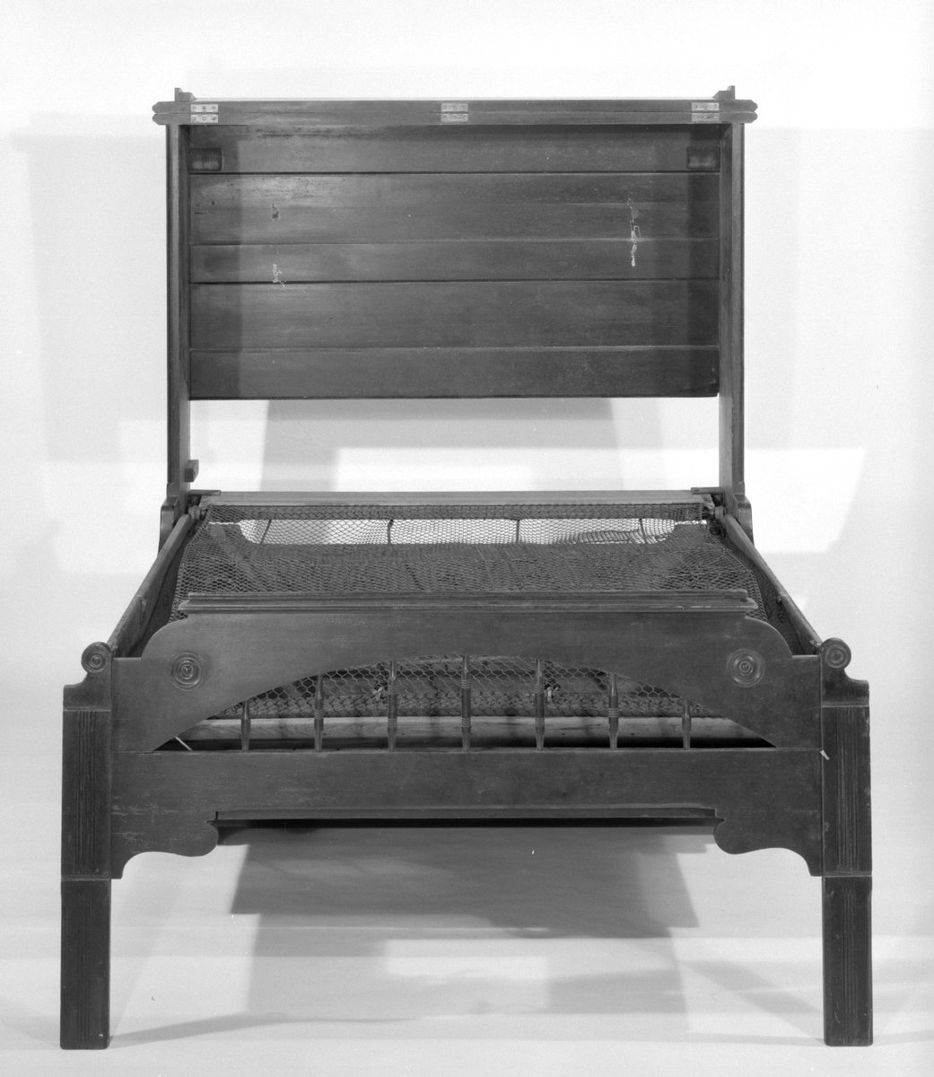 wikivictorian's tweet photo. Convertible bed in form of upright piano, 1885. Brooklyn Museum. https://t.co/D4VVB8m0f4