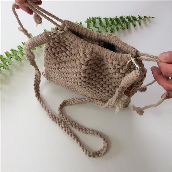 MacrameCraftSA's tweet image. This larger drawstring bag is absolutely adorable. Eye-catching and unique yet perfectly practical for your lifestyle.

#drawstringbag #macramebags #macramefashion #macramelove #tuesdayvibes #macramecord #macramecommunity #localbusiness #southafrica #handmade #handbag
7m