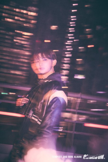 TempestFR's tweet photo. [08.11.2022] ϟ #PHOTO_2

📢 TEMPEST dévoile aujourd’hui le second concept photo de <ONandON> de LEW.
____
#TEMPEST #TPST #템페스트
#LEW #ONandON @TPST__official @TPST_twt
-Crystalϟ. https://t.co/jYNrK1OkPy