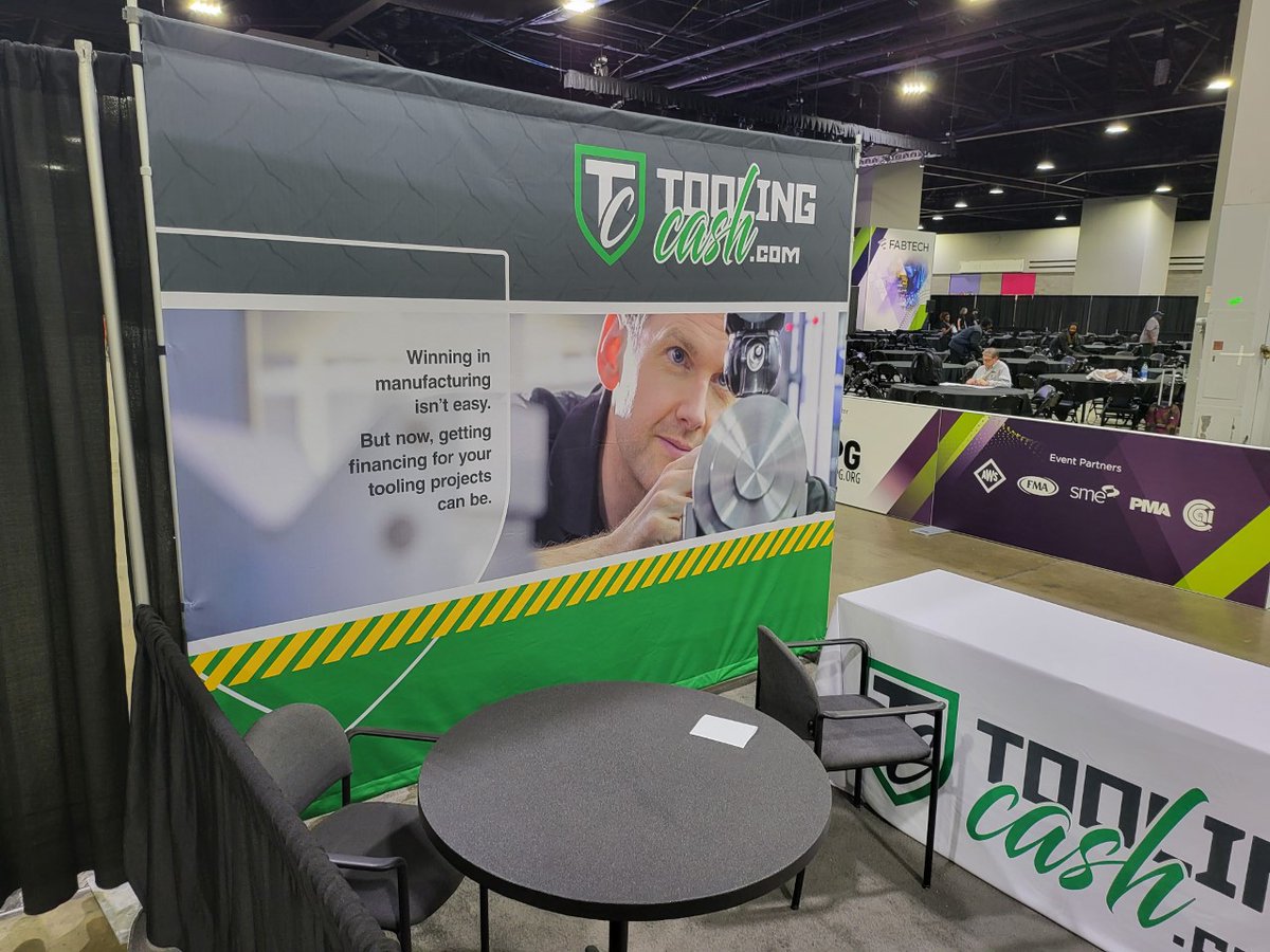 Smartlinkus's tweet photo. All set up @FabtechExpo  2022 for @toolingcashllc, booth with full fabric backdrop and table throw, hand out cards printed as well. Best of luck at the show. #FABTECH2022 , #smartlinkdisplays, #toolingcash https://t.co/stVkYXcBb1