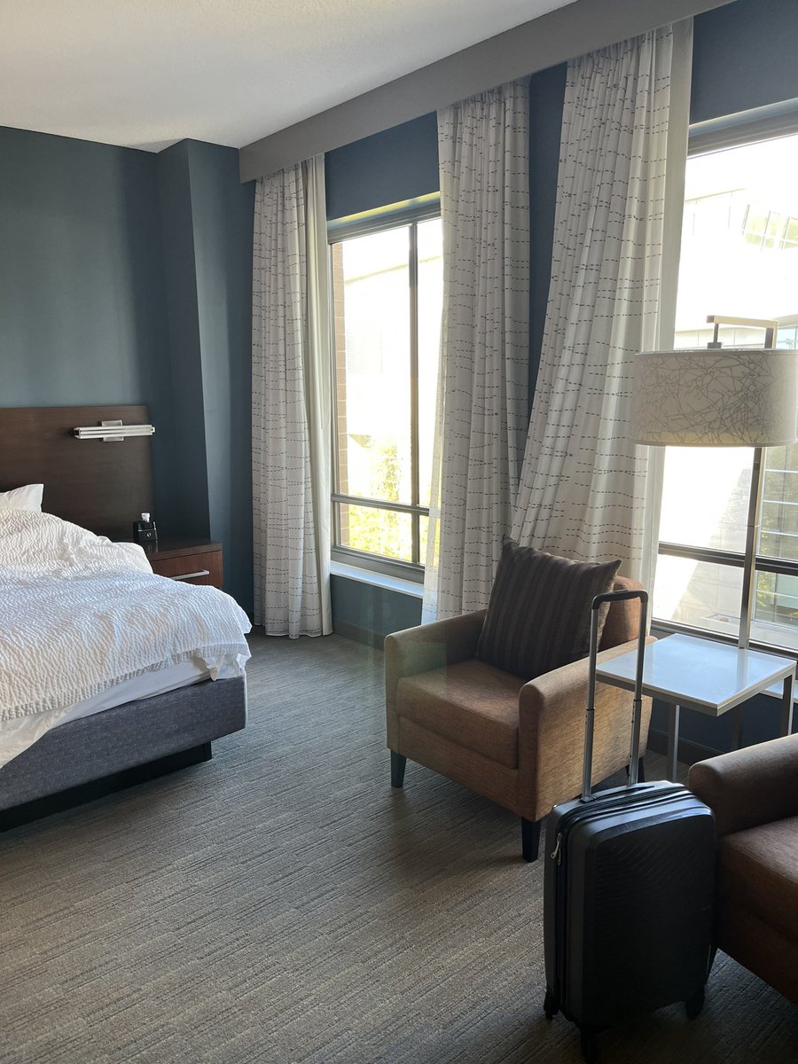 RealDaas's tweet image. Chilling in the States 🇺🇸