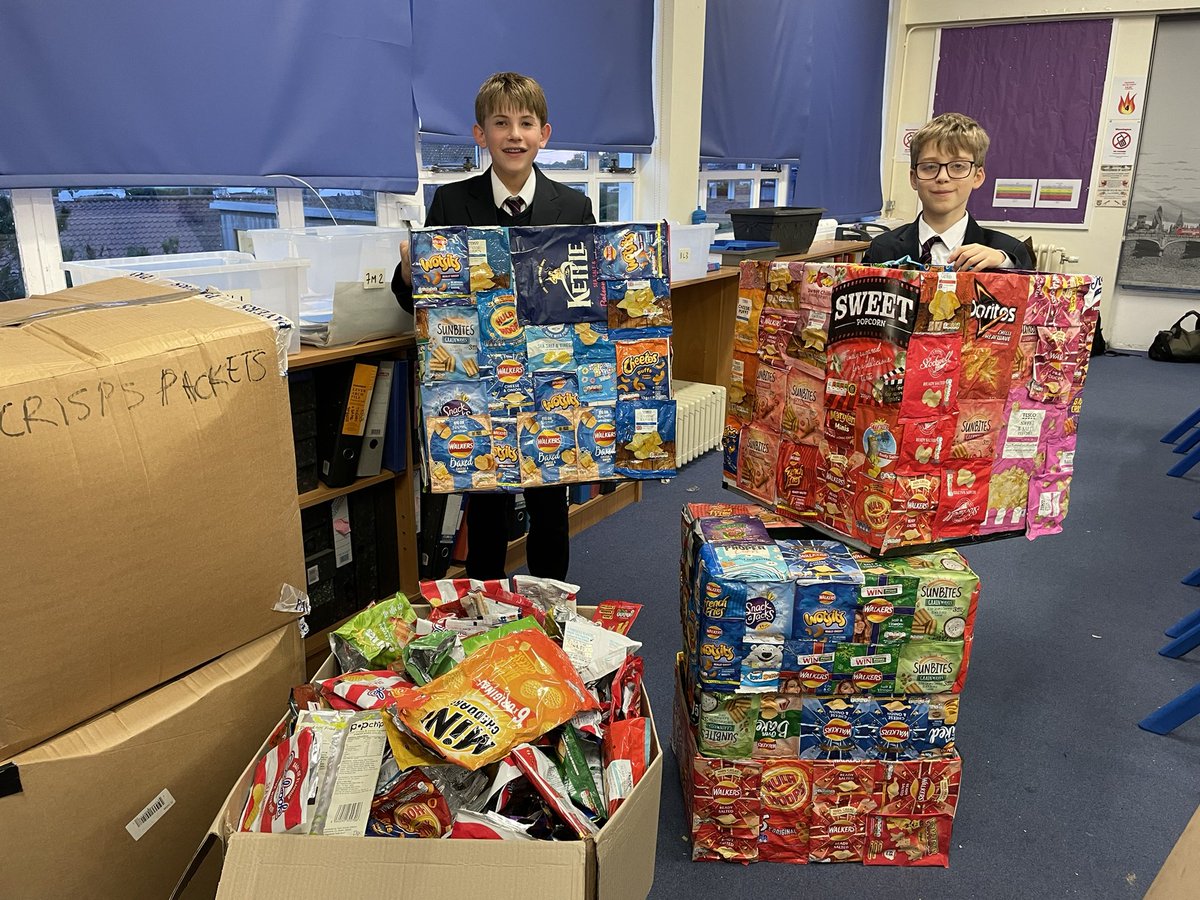 Fantastic work <a href="/aylshamhigh/">Aylsham High</a> from Linden and Oscar who helped collecting and emptying crisps packets into boxes for <a href="/Hallswood/">Hallswood Animal Sanctuary</a> and @TerraCycleUK . What a team!