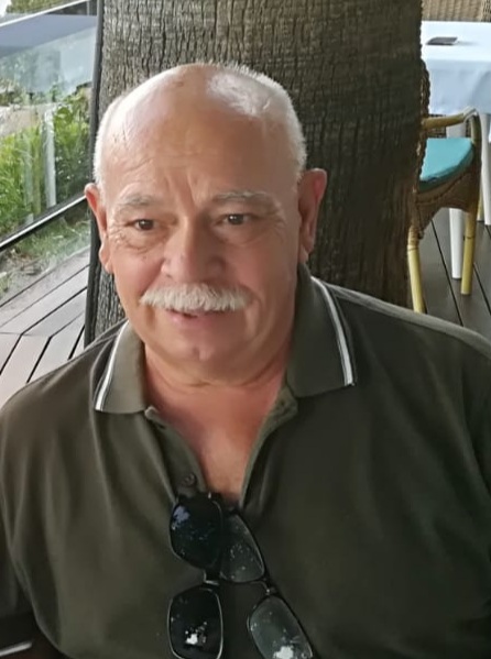 Después de revisar los 73.000 votos recibidos para elegir los Premios del Público del V Premio de Relato sobre Olivar, ya tenemos ganadores: Joan Francesc Fondevila, con su microrrelato "Amanecer entre acebuches", y Francisco Rodríguez, por su relato corto "Rosario de difuntos"