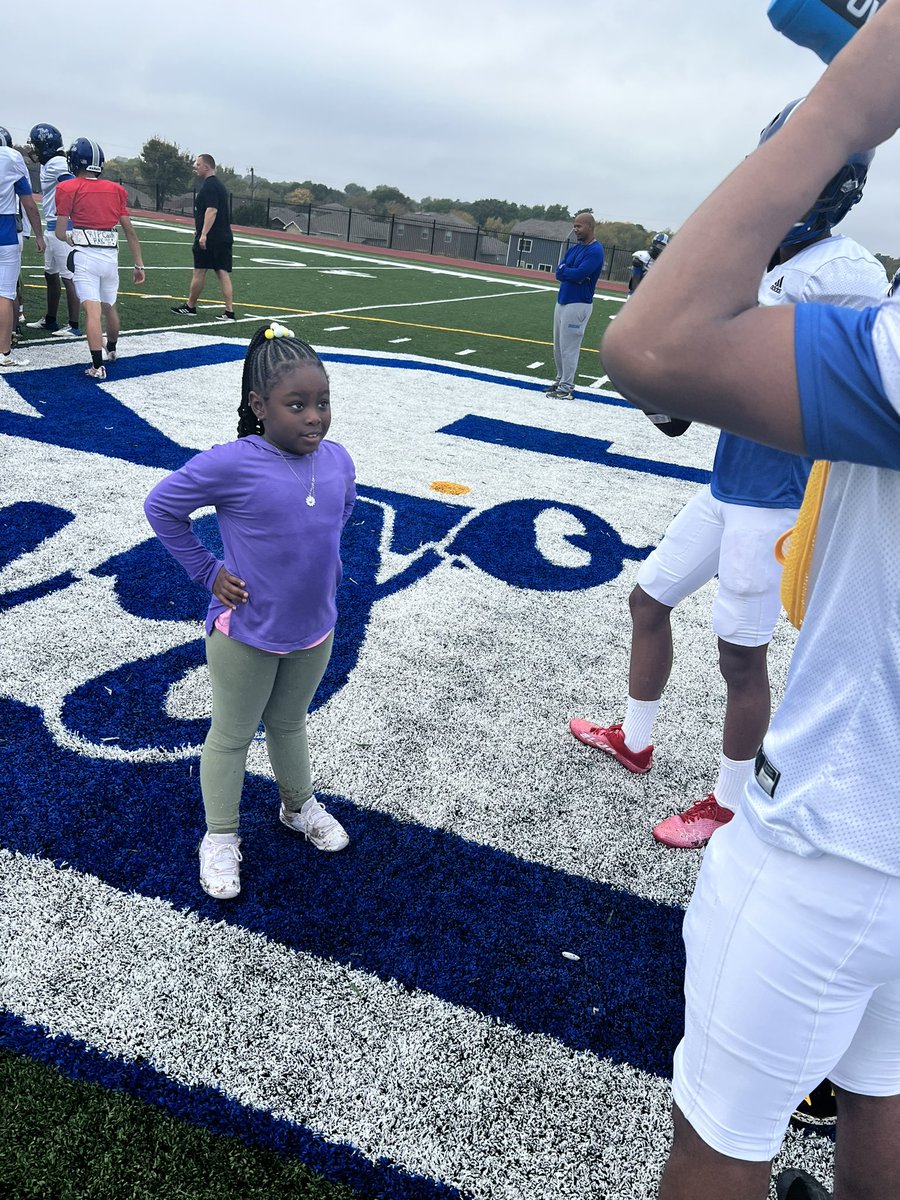 coachsjacksonjr's tweet photo. We’ve got the prettiest water girl in the country. #DaddysBaby #FakeSick https://t.co/QCbM2aJws2