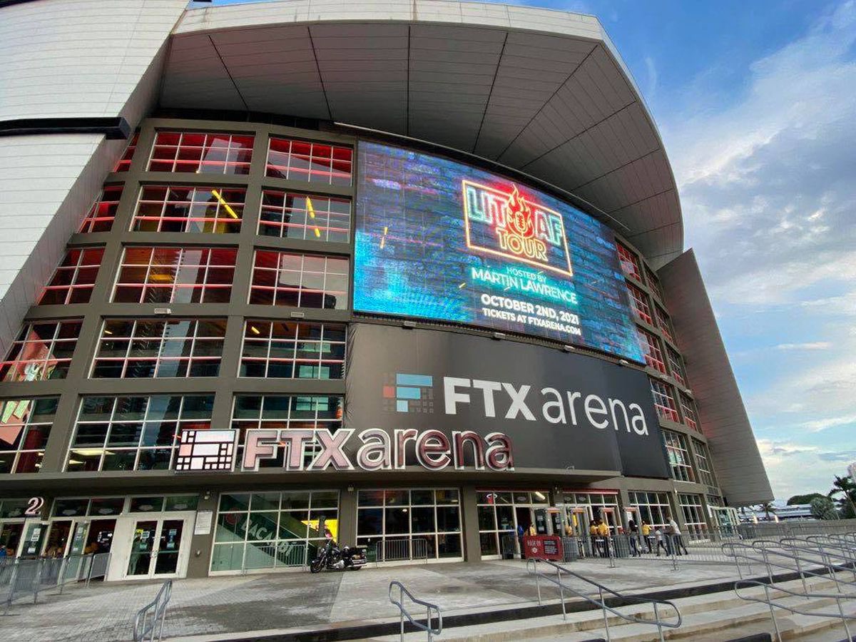 0xskittles's tweet photo. Does this mean we can have the Staples Center back? https://t.co/qzMBTI8IZL