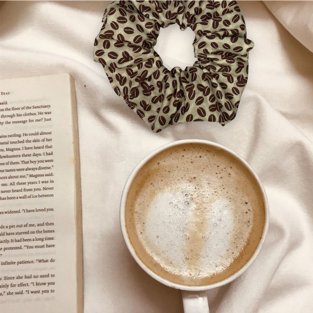 ScrunchieShop's tweet photo. Today is #nationalcappucinoday! Kick off the day with a steaming mug of frothy cappuccino ☕️ and check out our new Coffee Beans Scrunchie! 

🛍️ Available to shop now. Click the link in my below to learn more

https://t.co/W0Qmd9r8At

#morningcoffee #morningvibes #treatyoself https://t.co/JOyXK07Wqb