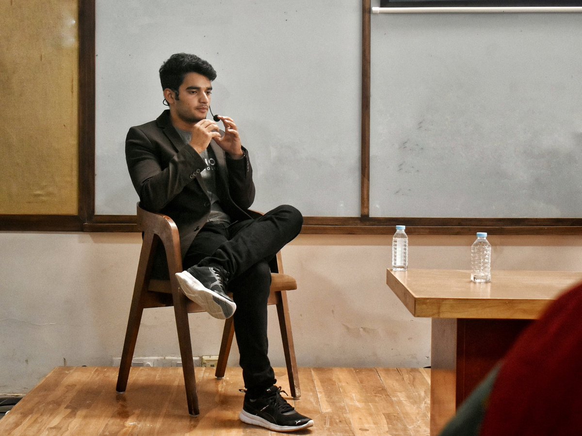 Nikhilvyas14's tweet photo. Grateful to be invited as a speaker in ignitor talk organised by IIIT vadodara, International campus, Diu. 
It always feels nice to see students craving to startup and make a big difference !!! https://t.co/gHNtuJVGGf