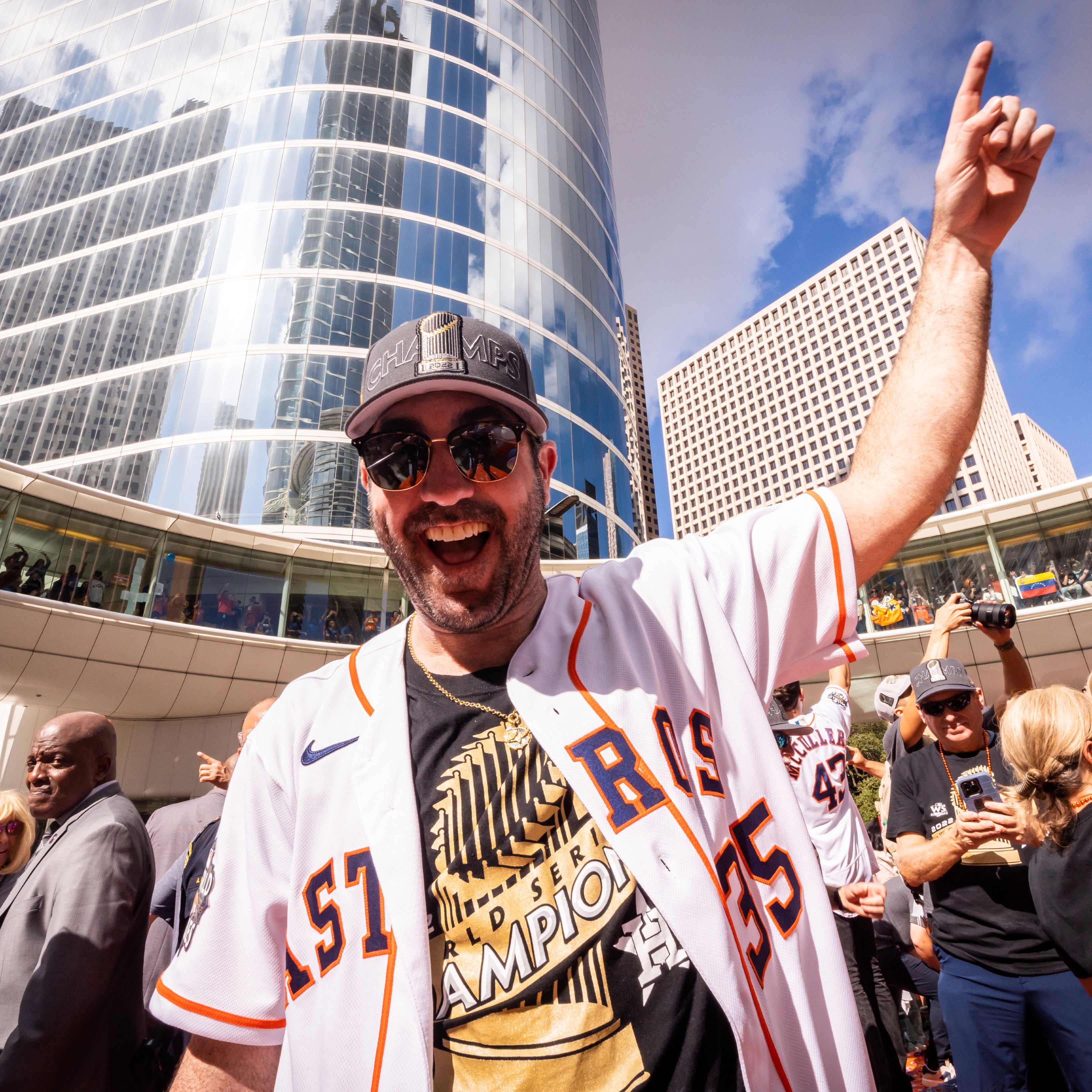 Houston Astros on X: Looking for these shirts + hats? We got you! The  official parade t-shirt and hats are available in the Astros Team Store  now. We're open 9 AM to