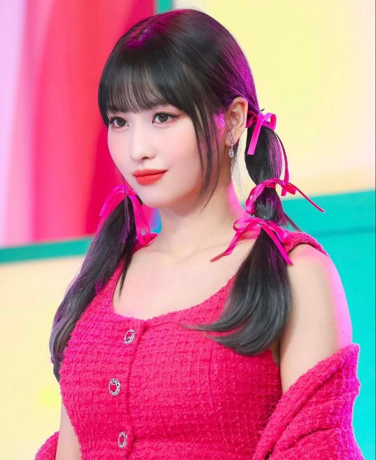 lesyella's tweet photo. 🍑. . . momo birthday giveaway ! 

100 gcash

2 winners (50 pesos each) 
1 winner of random momo official photocard 

mechanics 💭

⟢ mbfm
⟢ like &amp; rt
⟢ reply tags below

ends at 11/9/22 10PM !

HAPPY MOMO DAY
#모모가_우리의_행복이지모
#Stuck_with_MOMO
@JYPETWICE https://t.co/wj1d1DMUZR