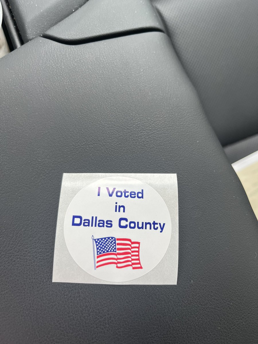 Skipwallace's tweet image. Voted in Dallas! No line, in and out in less than 10 mins. I was vote number 199 at my polling location.  Go vote!!